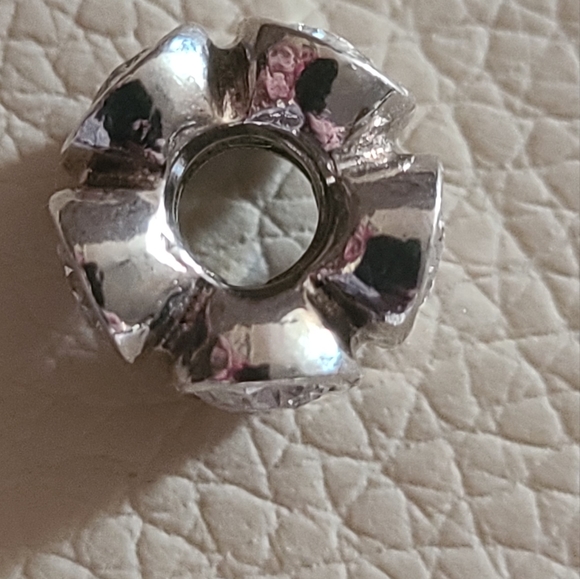 Authentic pandora lights clear bead - Picture 6 of 6